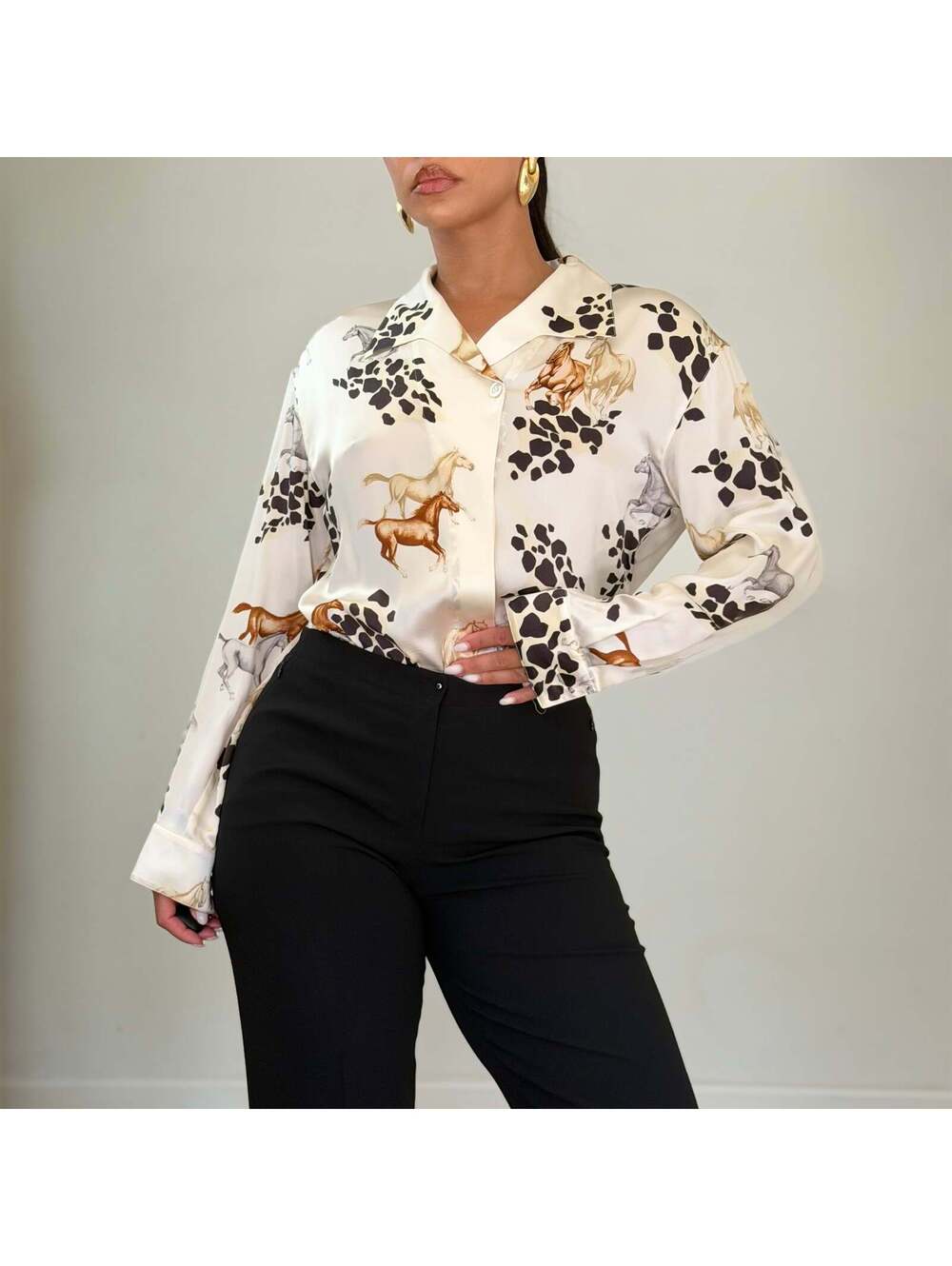 Escada - Picture 7 of 8